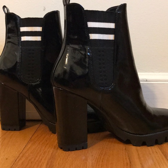 Forever 21 Shoes - Booties